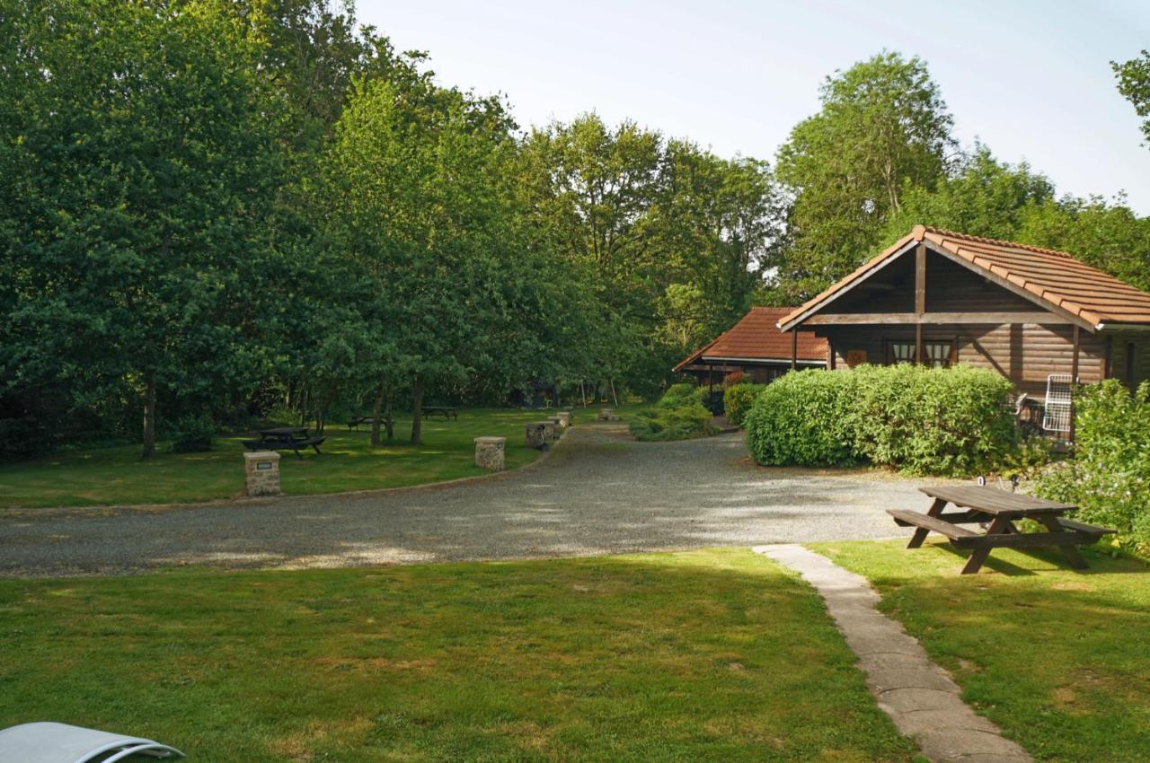 La Coterie Lodges Blaudeix Exterior photo